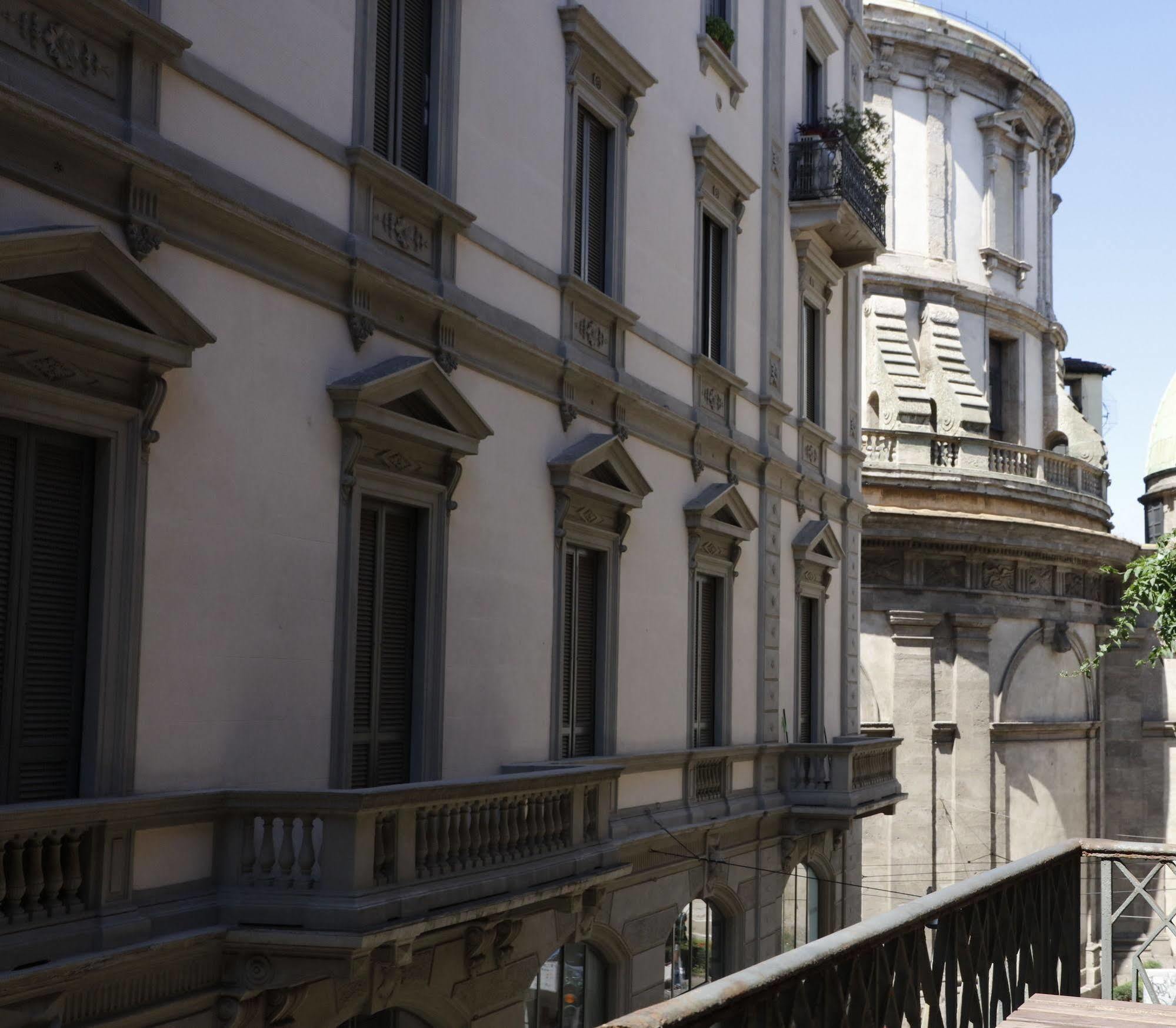 Casa Milano- Apartments And Rooms Bagian luar foto